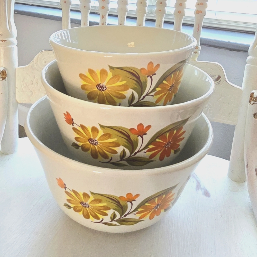 Capri Stoneware Bowls Set